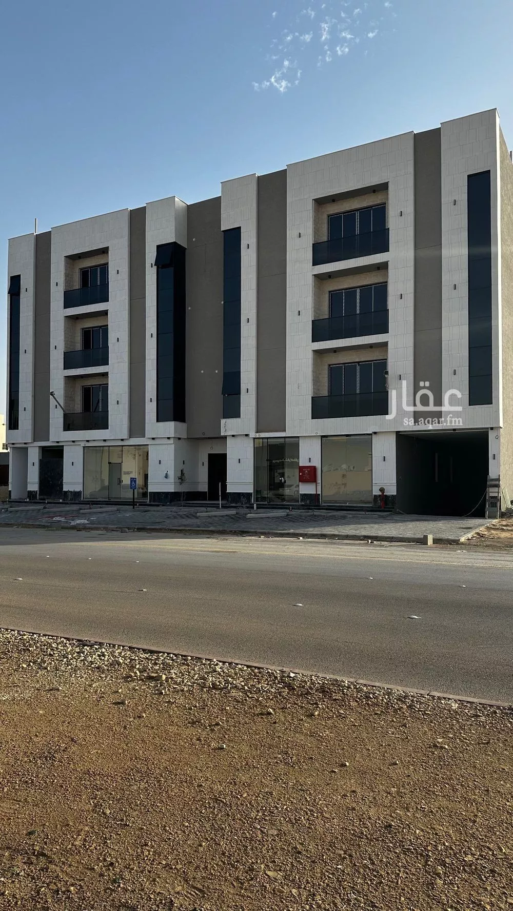 4 bedroom villa in Dhahrat Laban 2
