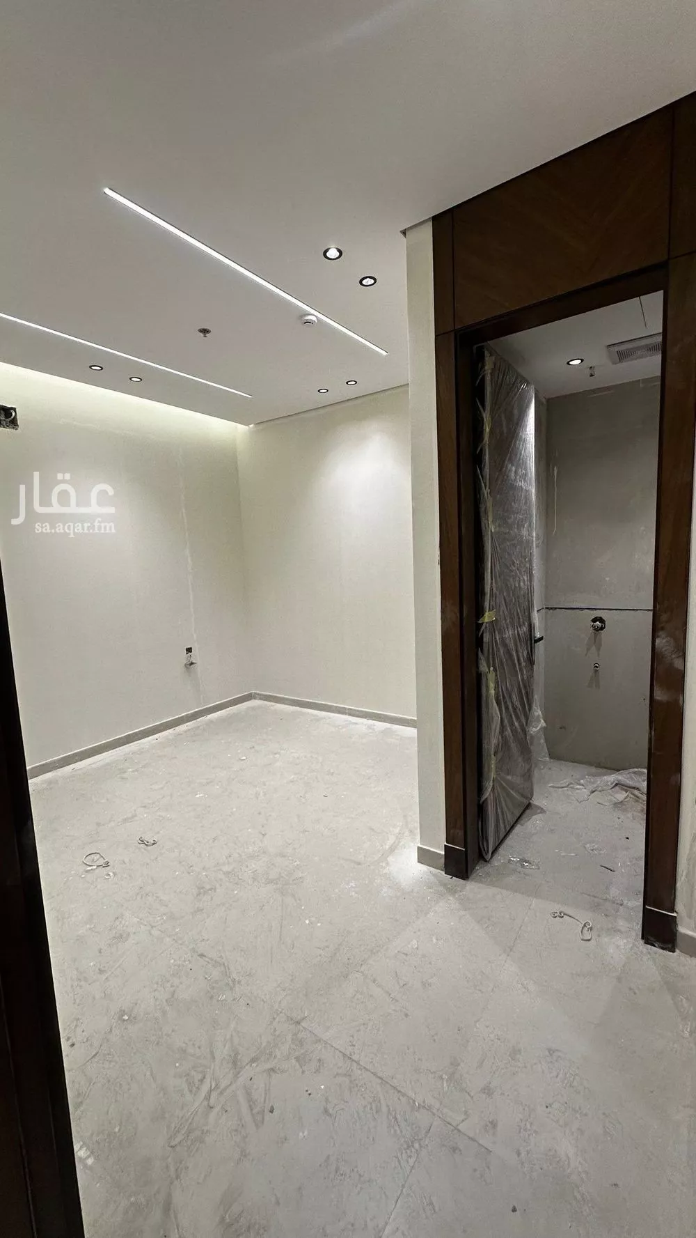 4 bedroom villa in Dhahrat Laban 7