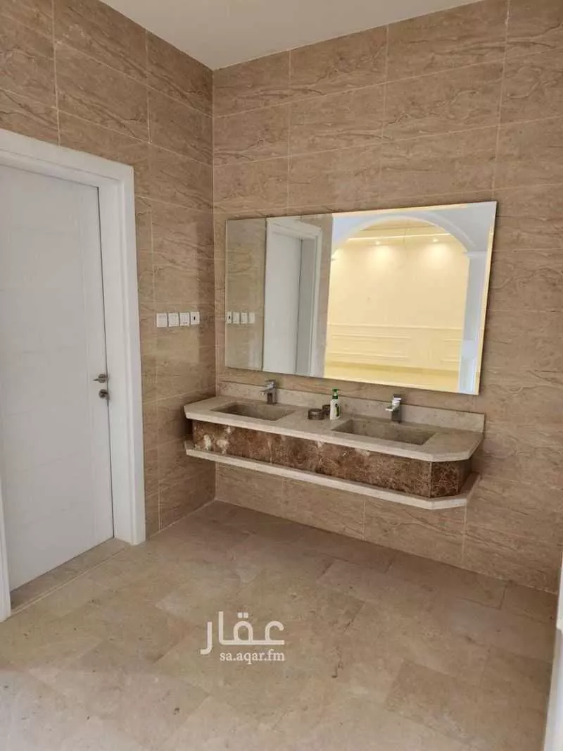 فيلا 11 غرف في الزمرد 3
