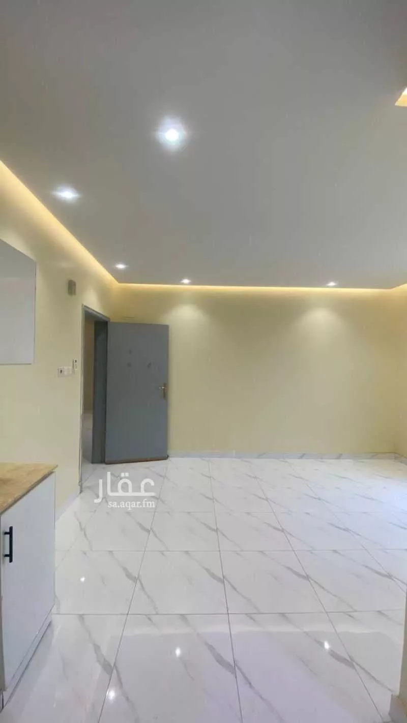 1 bedroom apartment in Dhahrat Laban 4