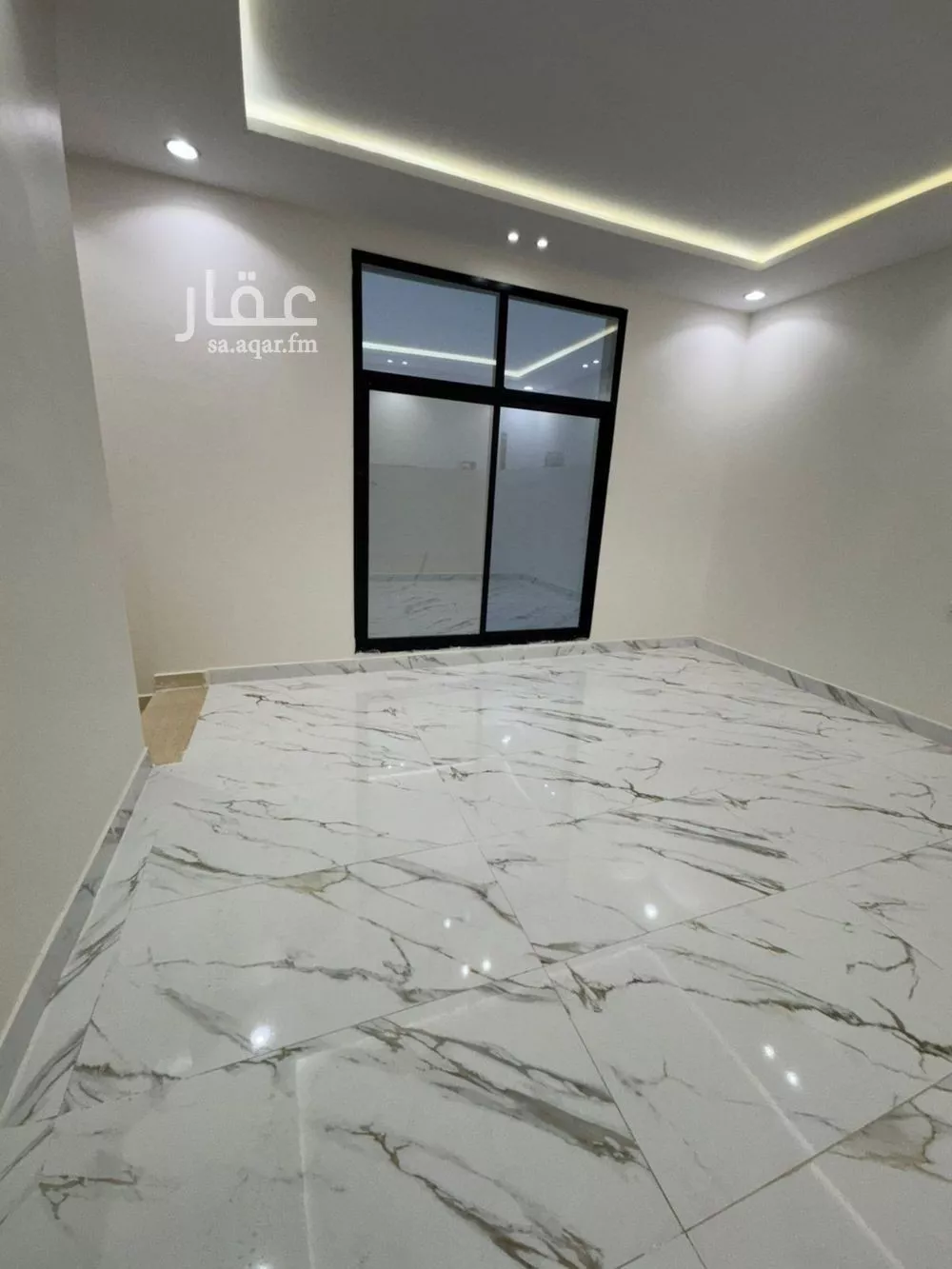 فيلا 5 غرف في العريجاء الغربية 13