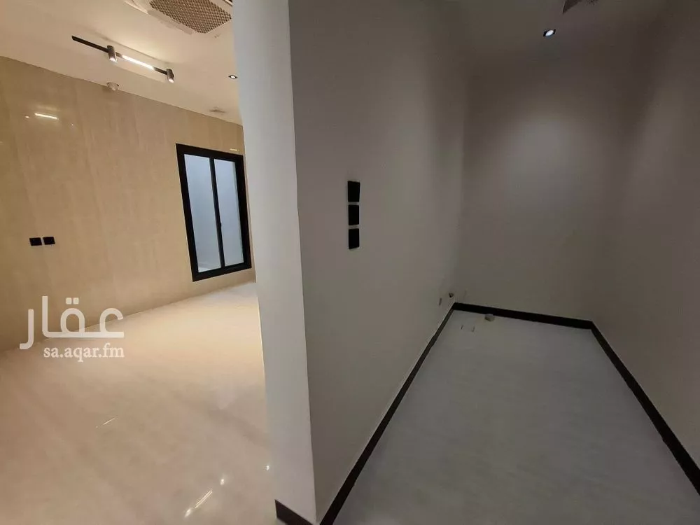 فيلا 6 غرف في الرمال 16