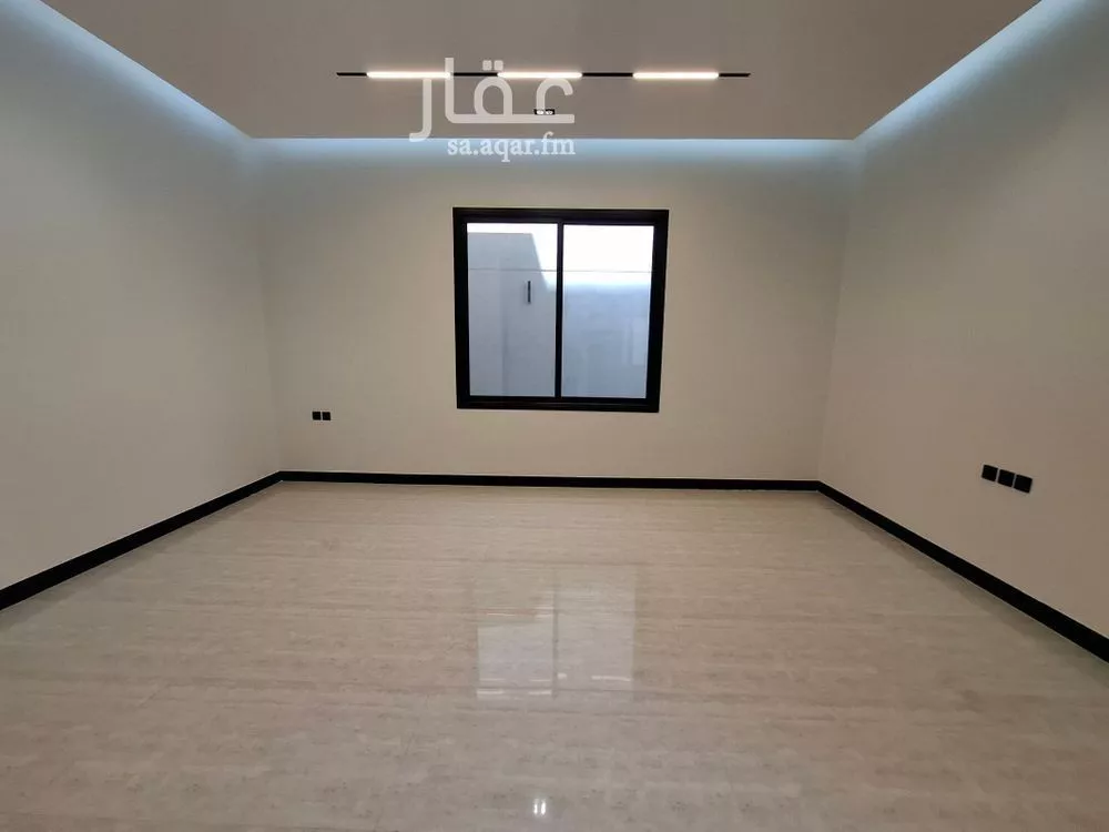 فيلا 6 غرف في الرمال 20