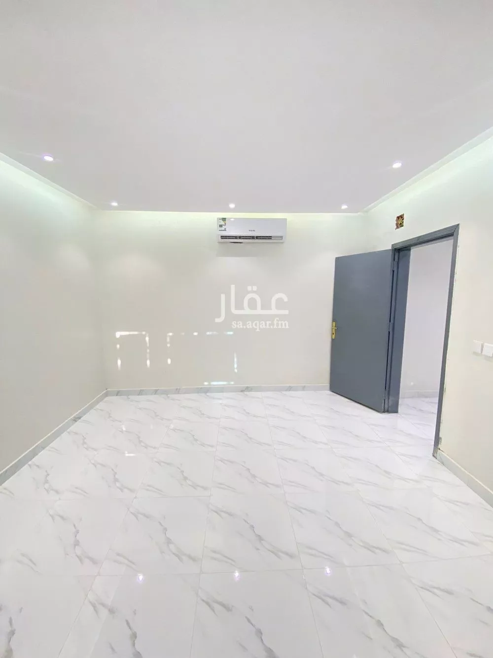1 bedroom apartment in Al Hazm 4
