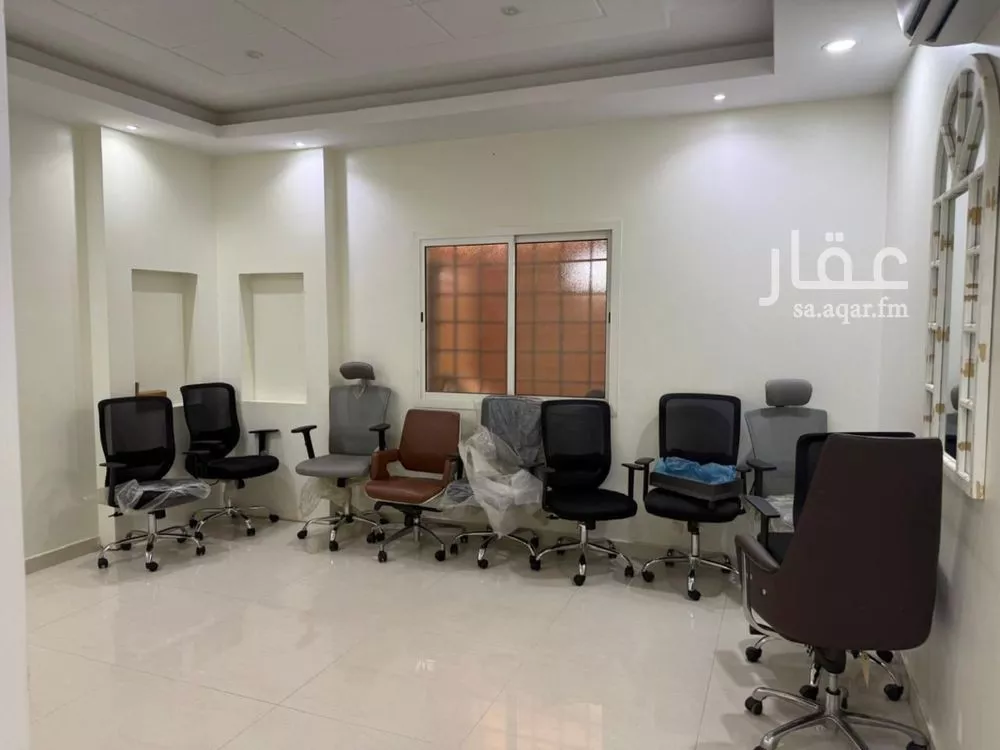 فيلا 5 غرف في المونسية 4
