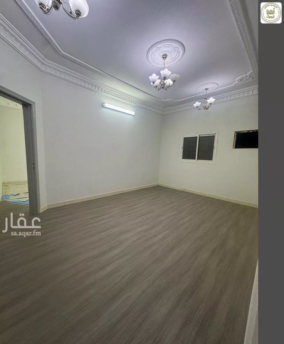 شقة 4 غرف في إشبيلية 2