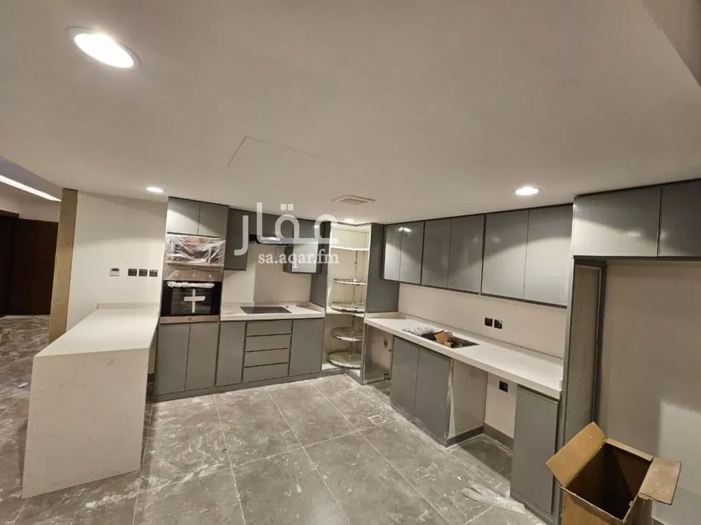 3 bedroom apartment in Al Malqa 4