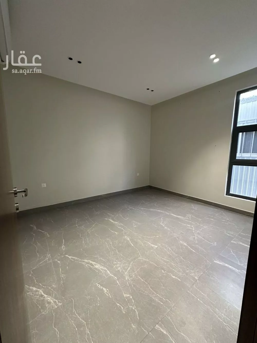4 bedroom apartment in Al Qadisiyah 10