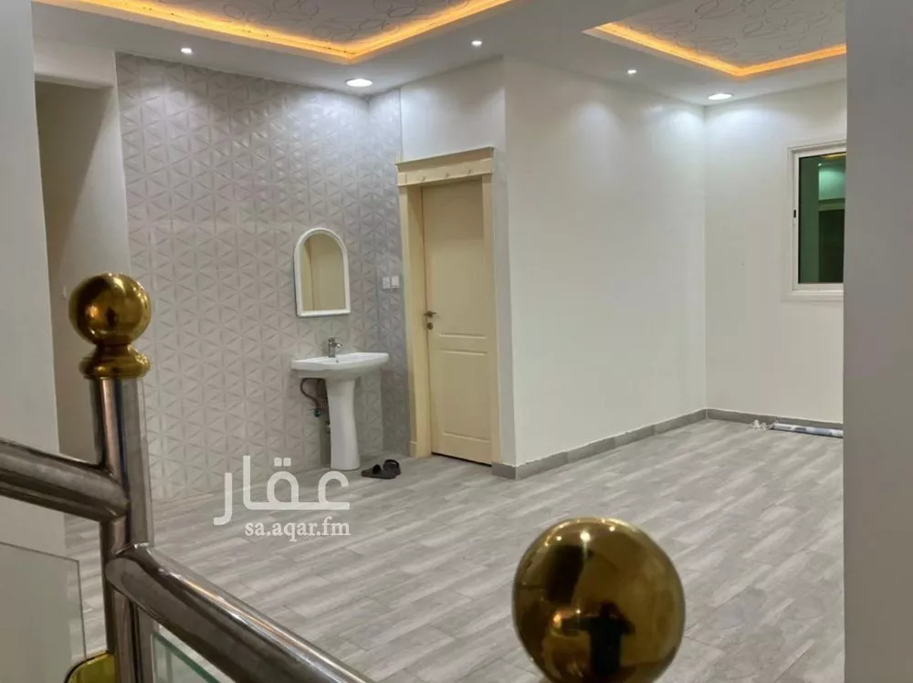 6 bedroom villa in Al Rimal 16