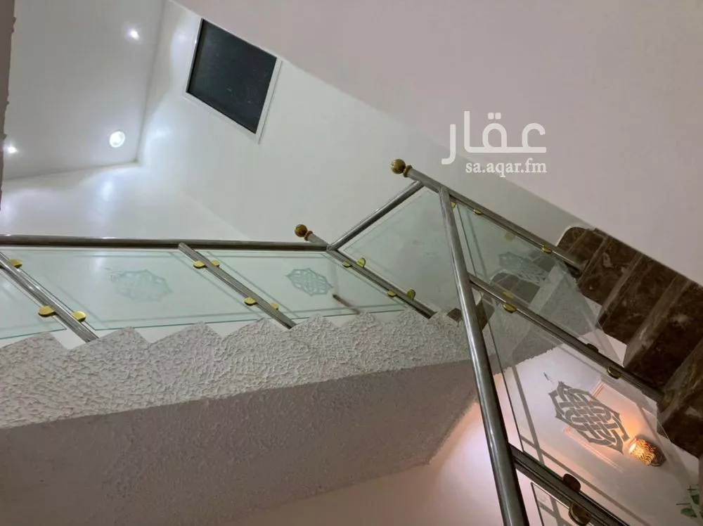 6 bedroom villa in Al Rimal 17