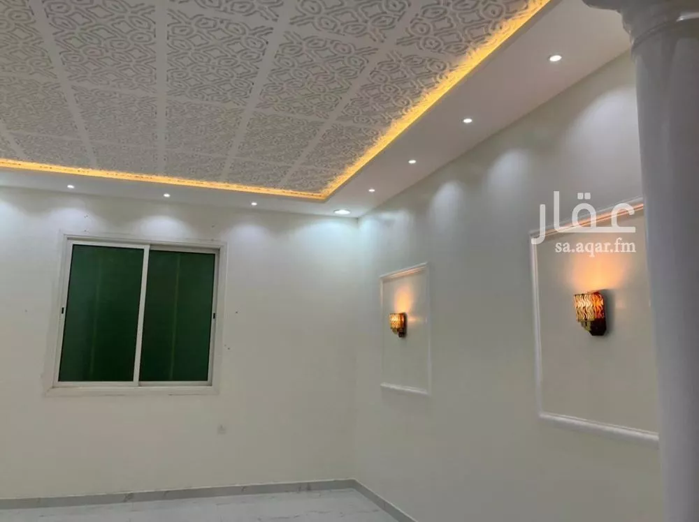 6 bedroom villa in Al Rimal 10