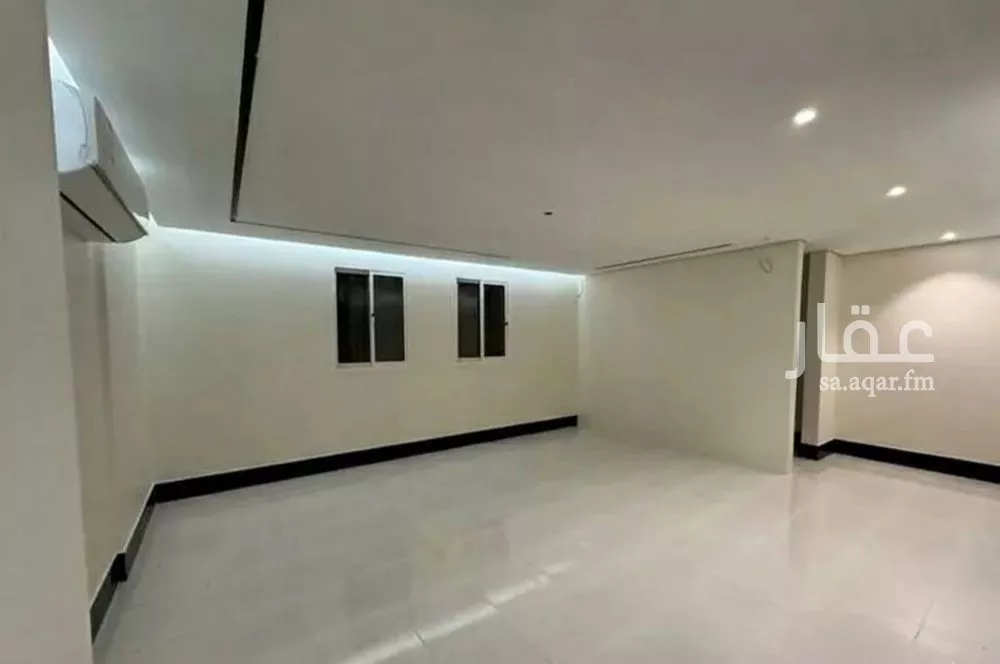4 bedroom apartment in Al Yasmin 14