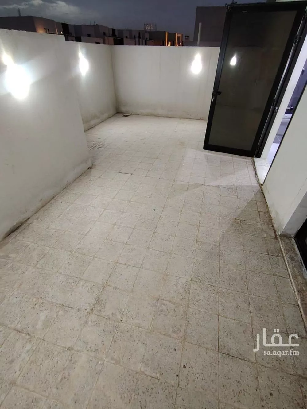 شقة 2 غرف في الشرق 8