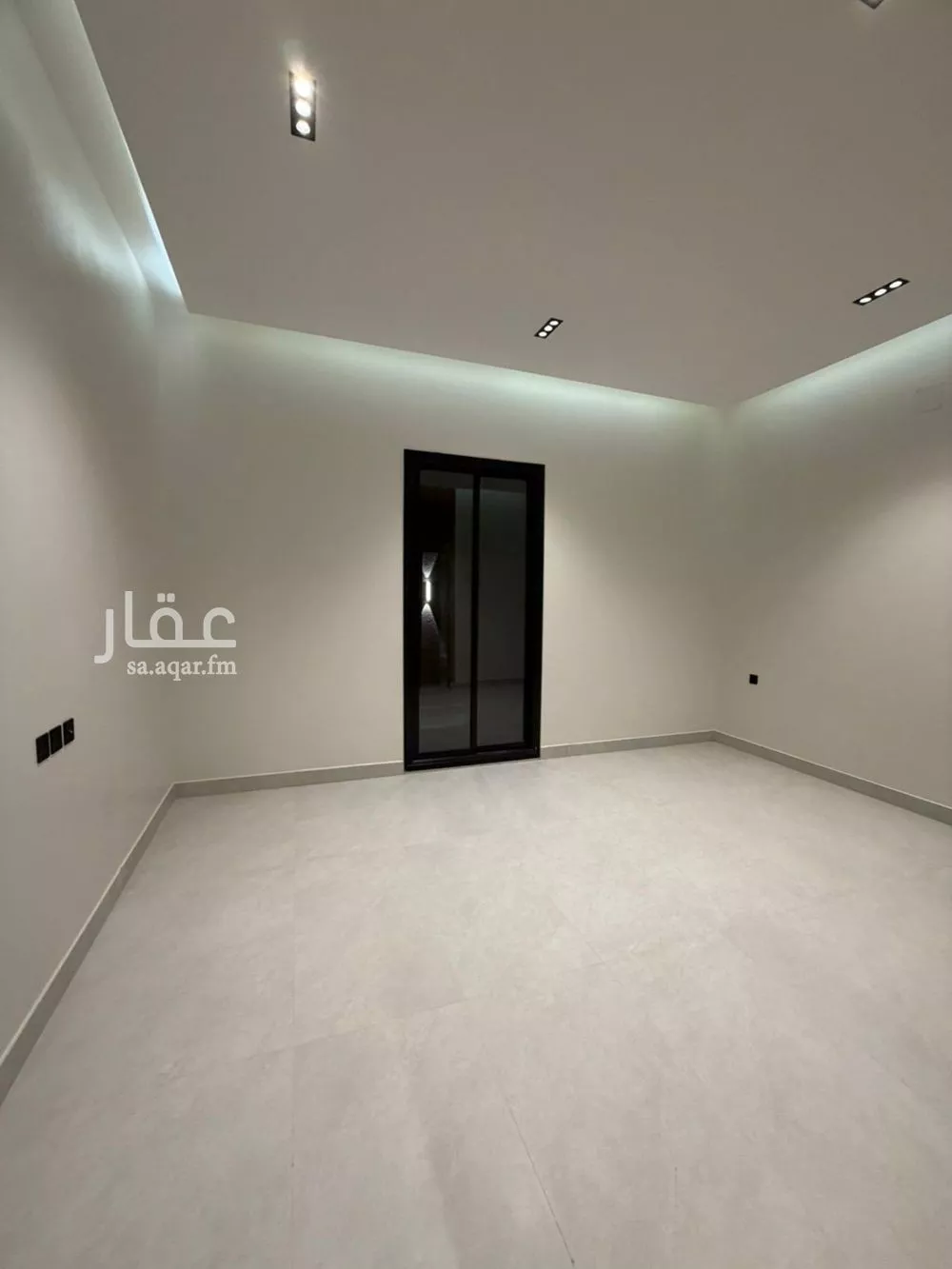 فيلا 5 غرف في الرمال 3