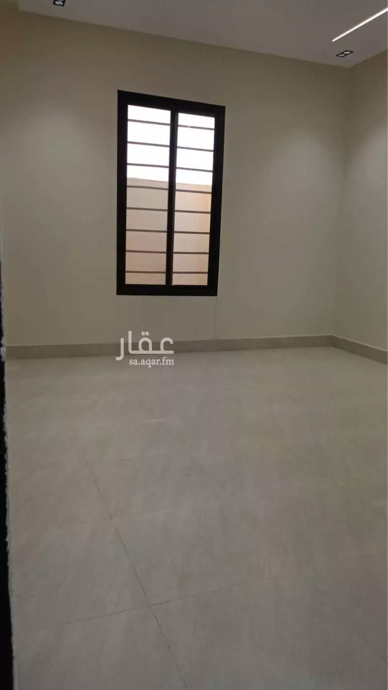 شقة 5 غرف في بدر 4