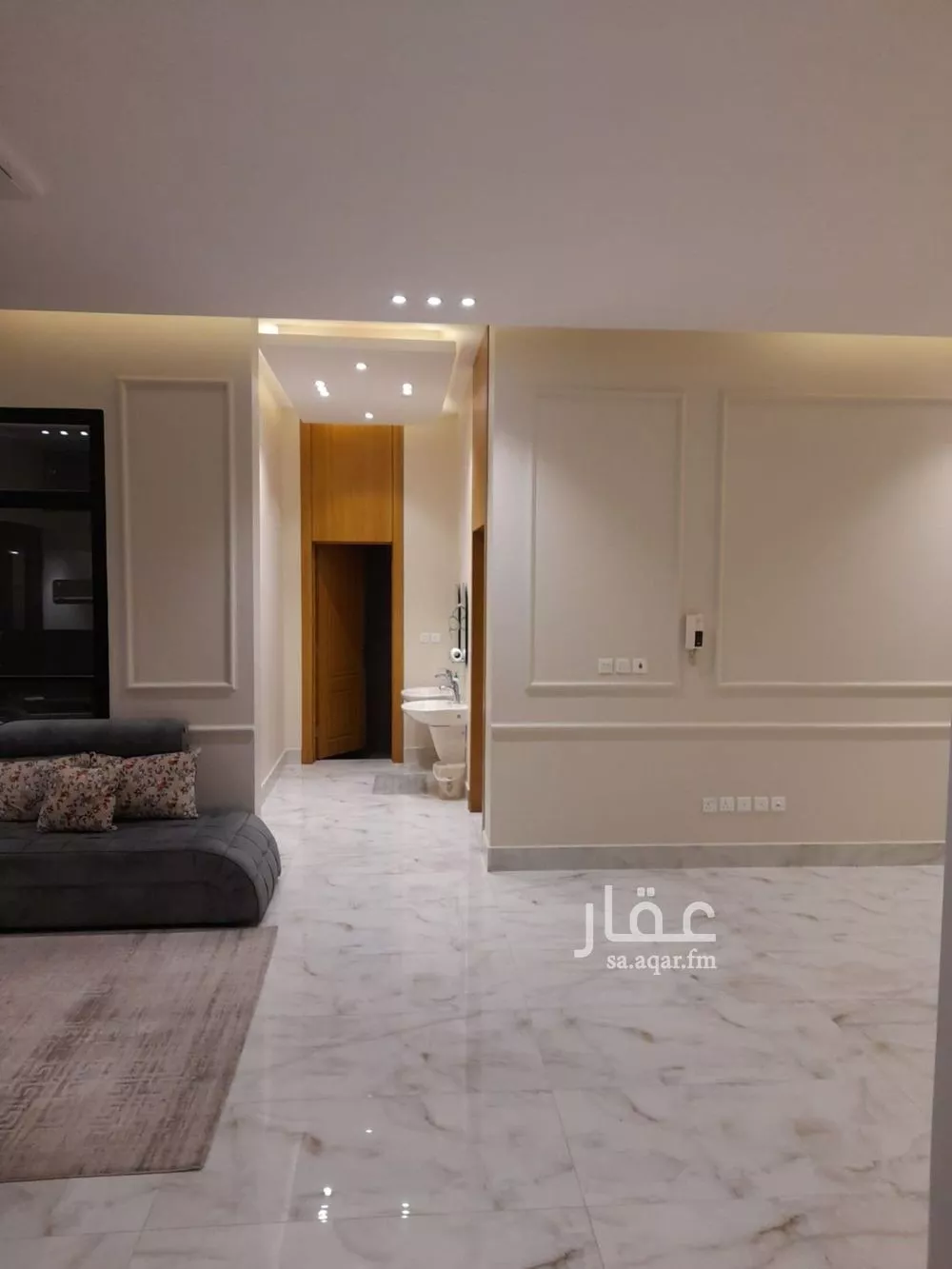 فيلا 5 غرف في النرجس 3