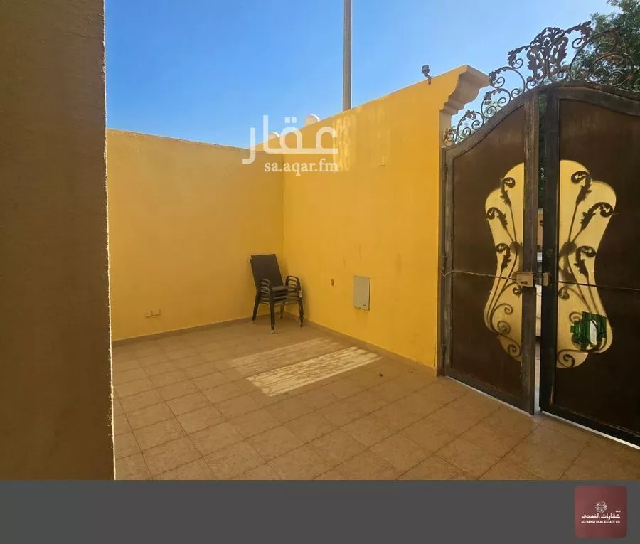 فيلا 4 غرف في العليا 3
