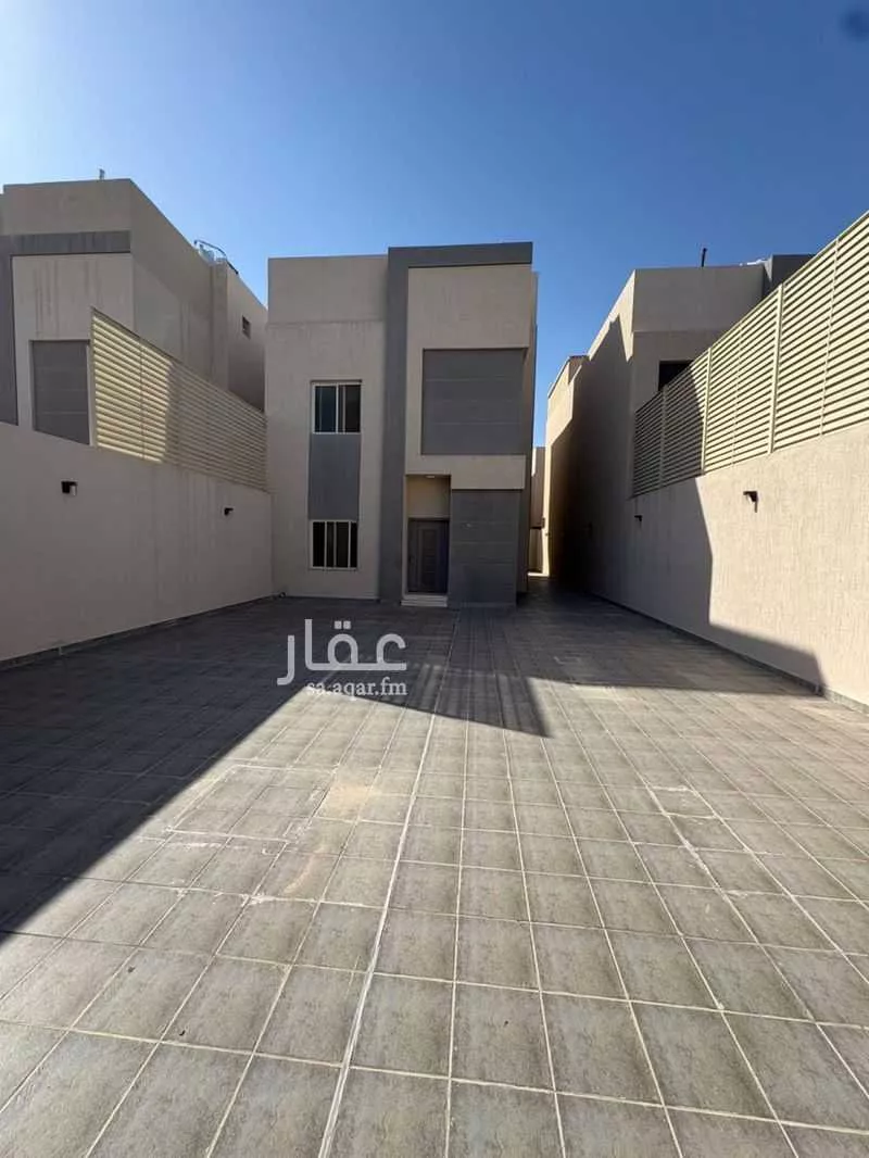 فيلا 4 غرف في البحيرة 6