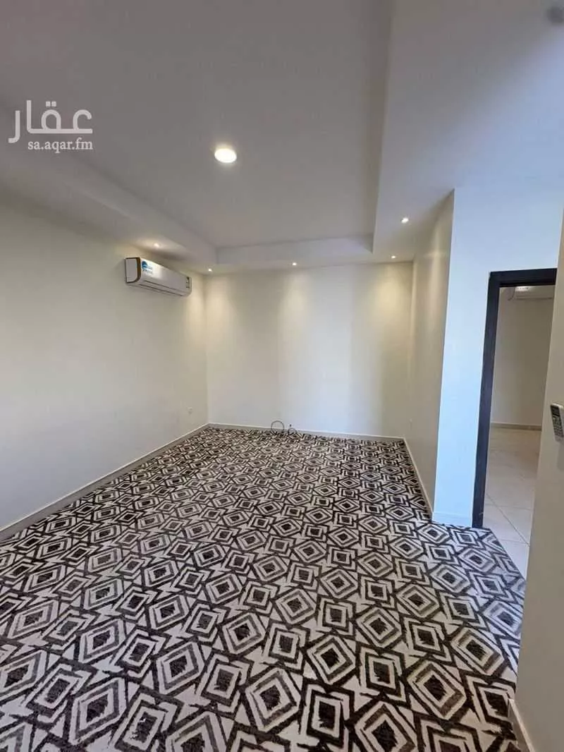 فيلا 4 غرف في البحيرة 7