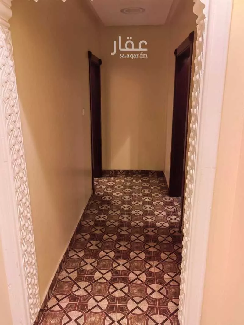 شقة 4 غرف في الشفا 2