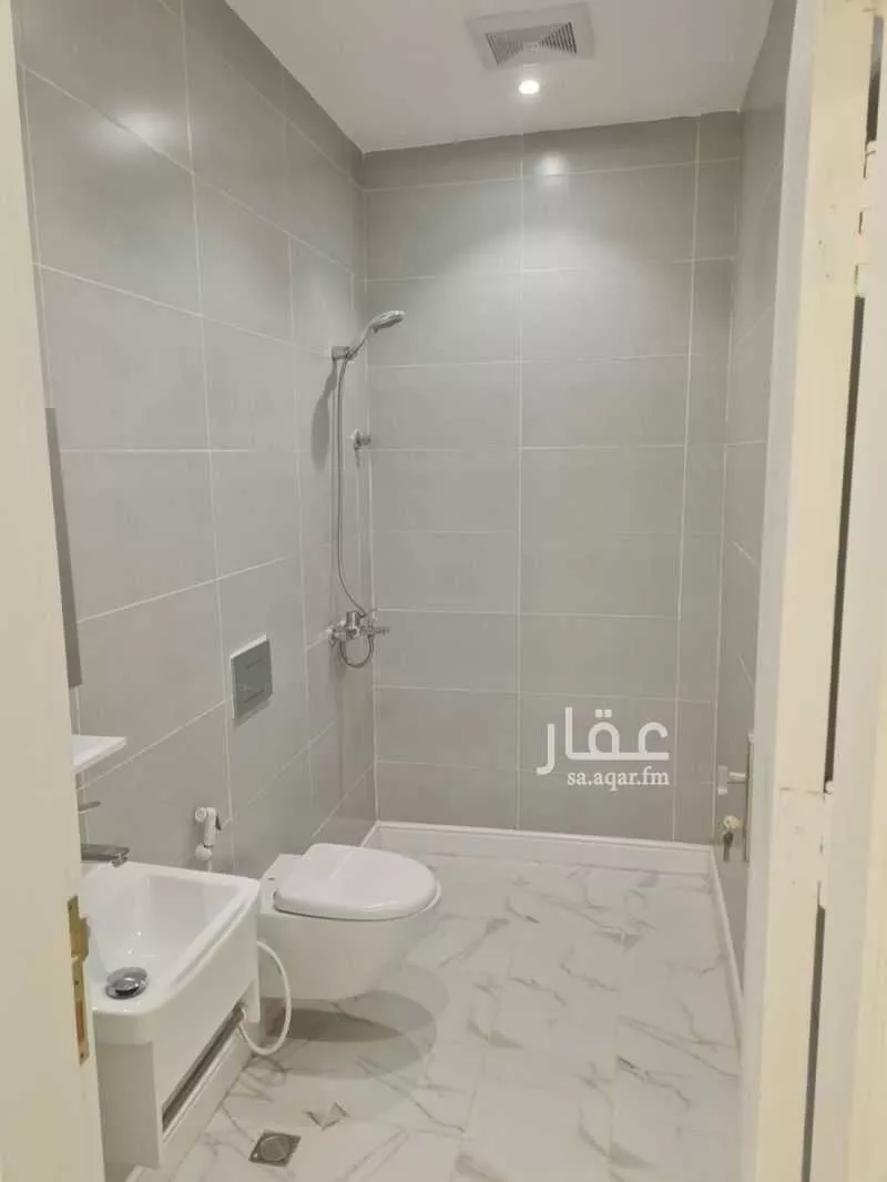 شقة 5 غرف في الواحة 3