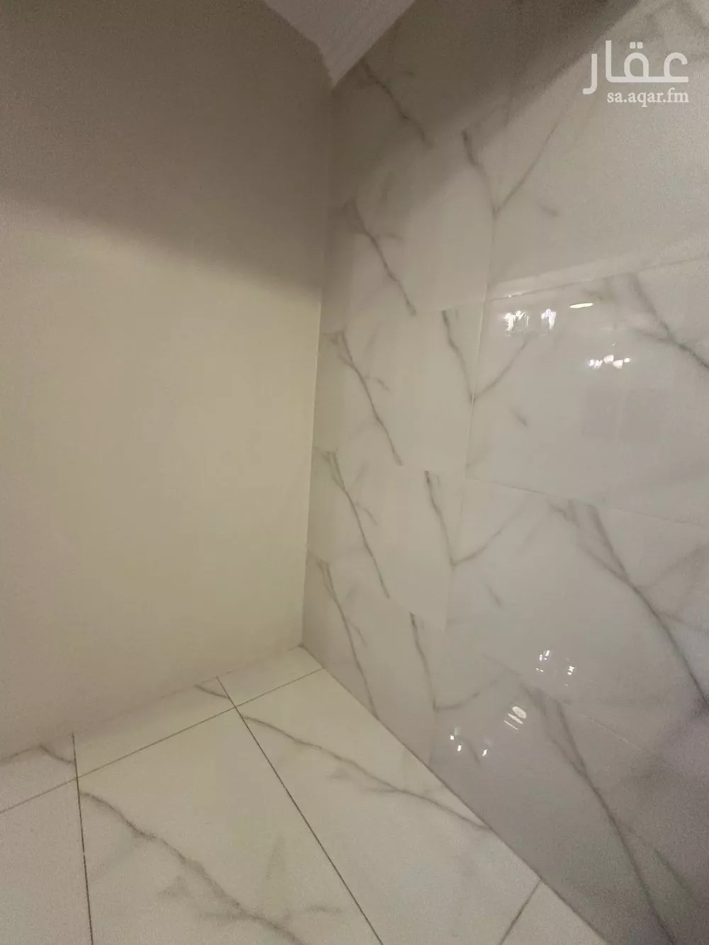 4 bedroom floor in Hittin 5