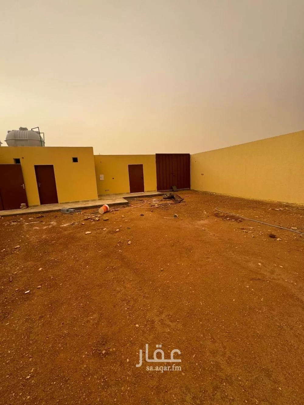 مستودع 375 م² في بنبان 5