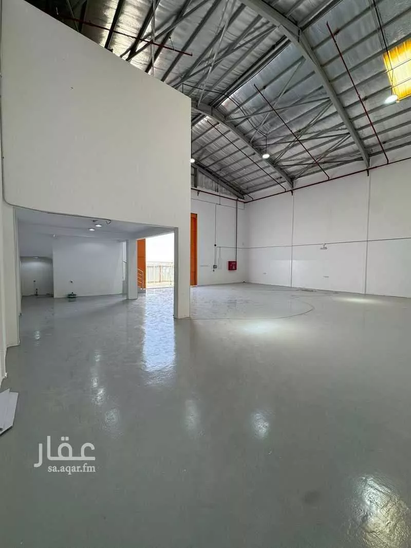 مستودع 400 م² في المصفاة 5