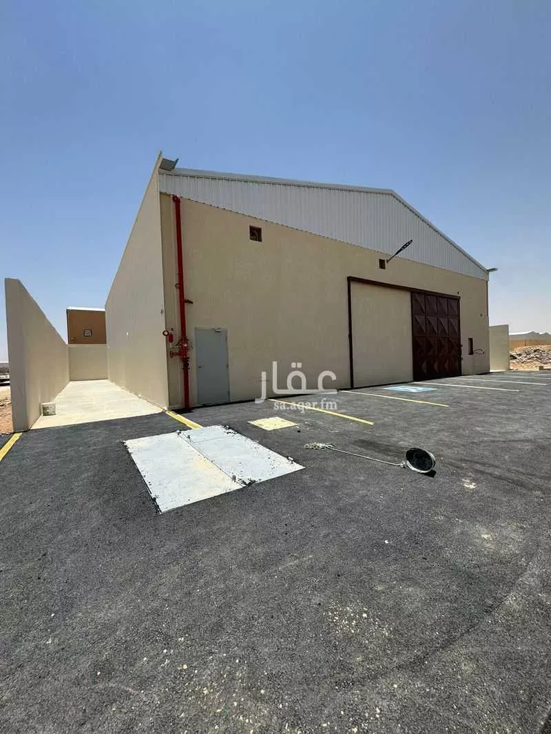 750 sqm warehouse in Riyadh 2