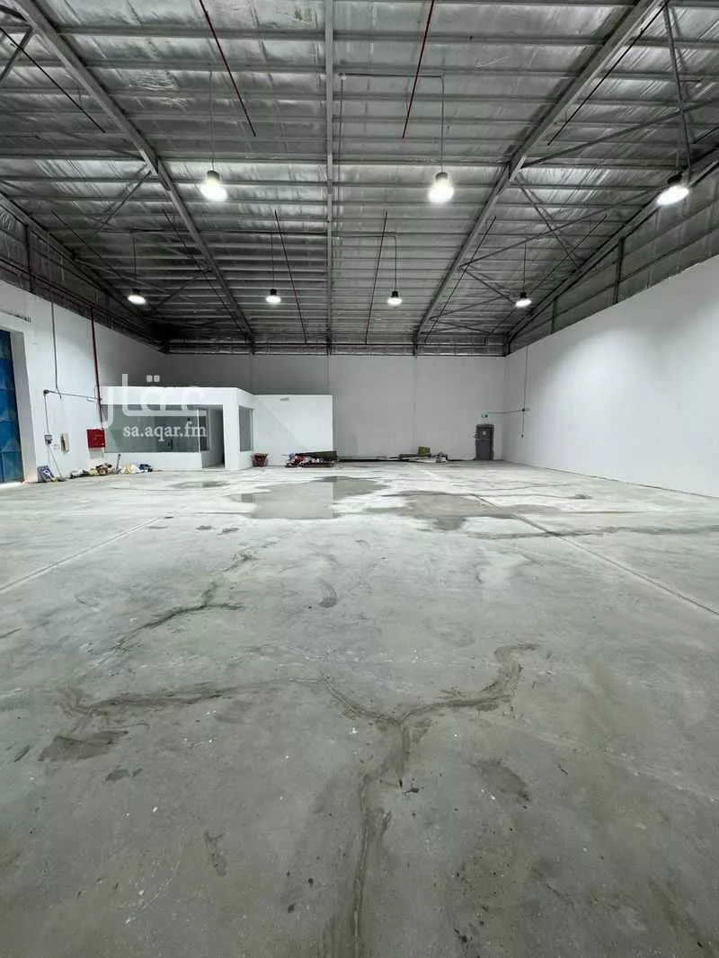 750 sqm warehouse in Riyadh 7