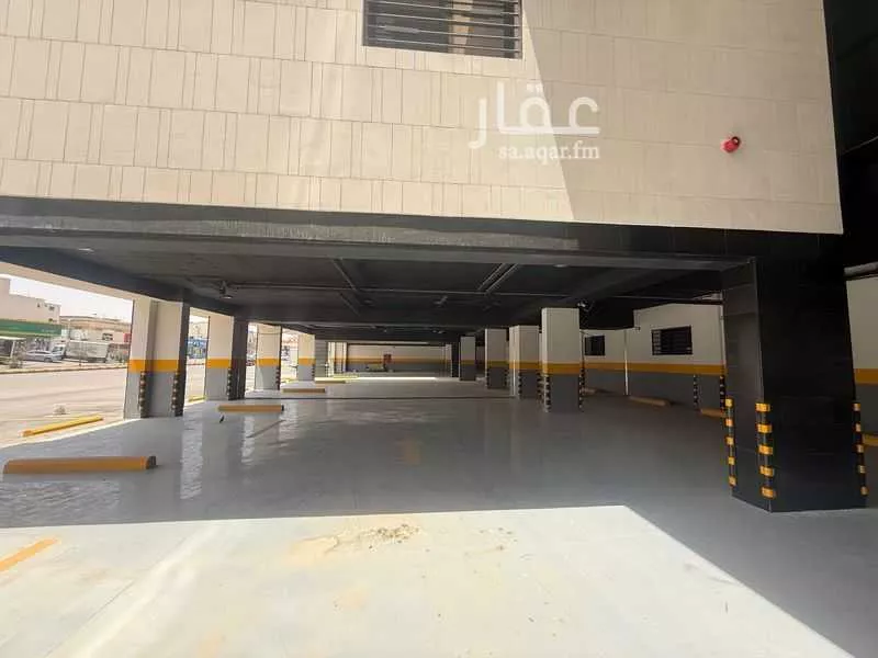 عمارة 3870 م² في السعادة 3