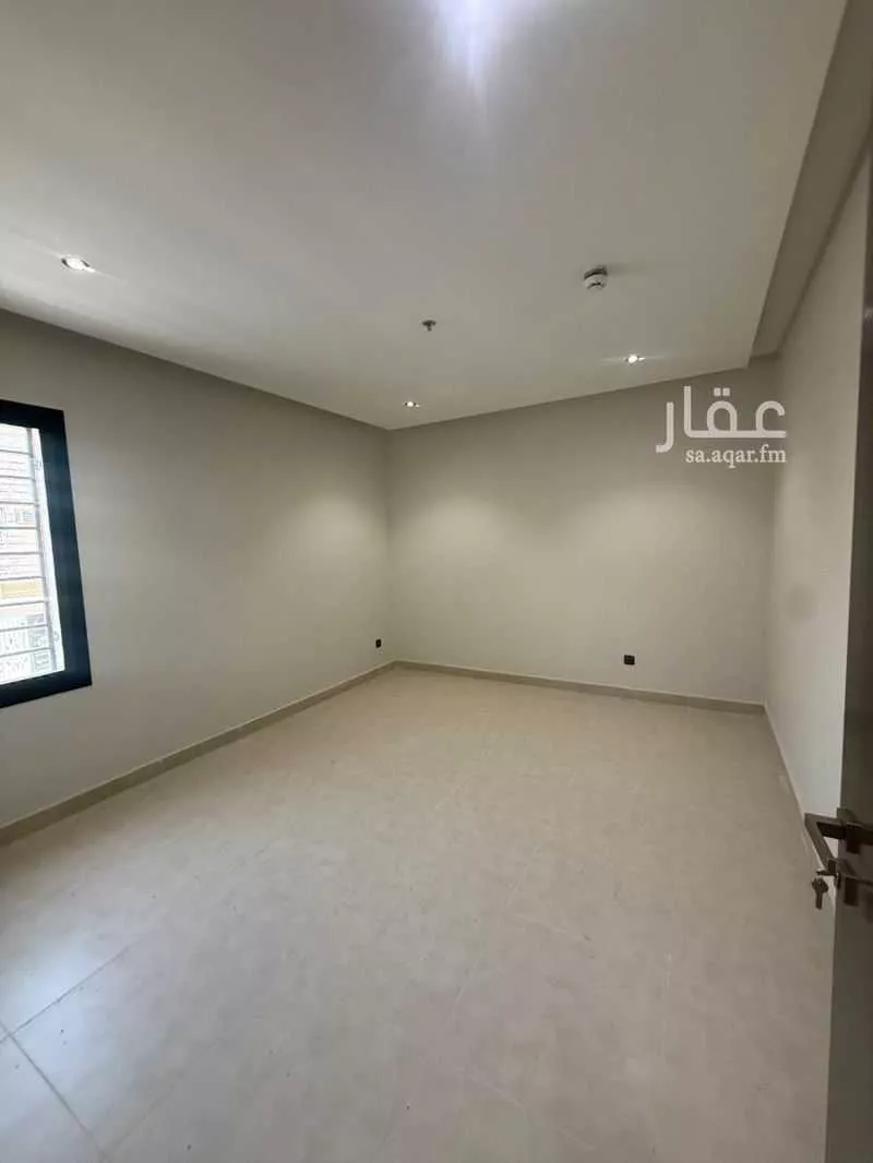 عمارة 3870 م² في السعادة 10