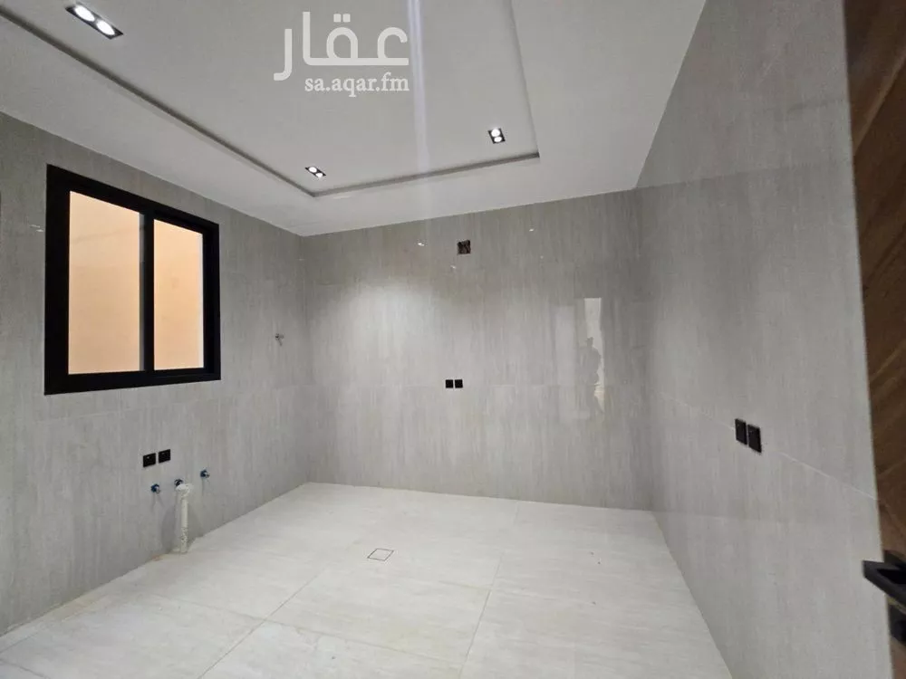 فيلا 5 غرف في طويق 15