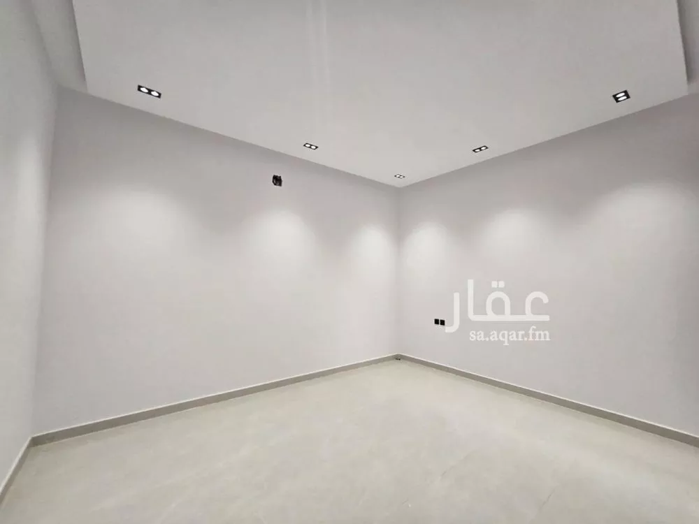فيلا 5 غرف في طويق 16