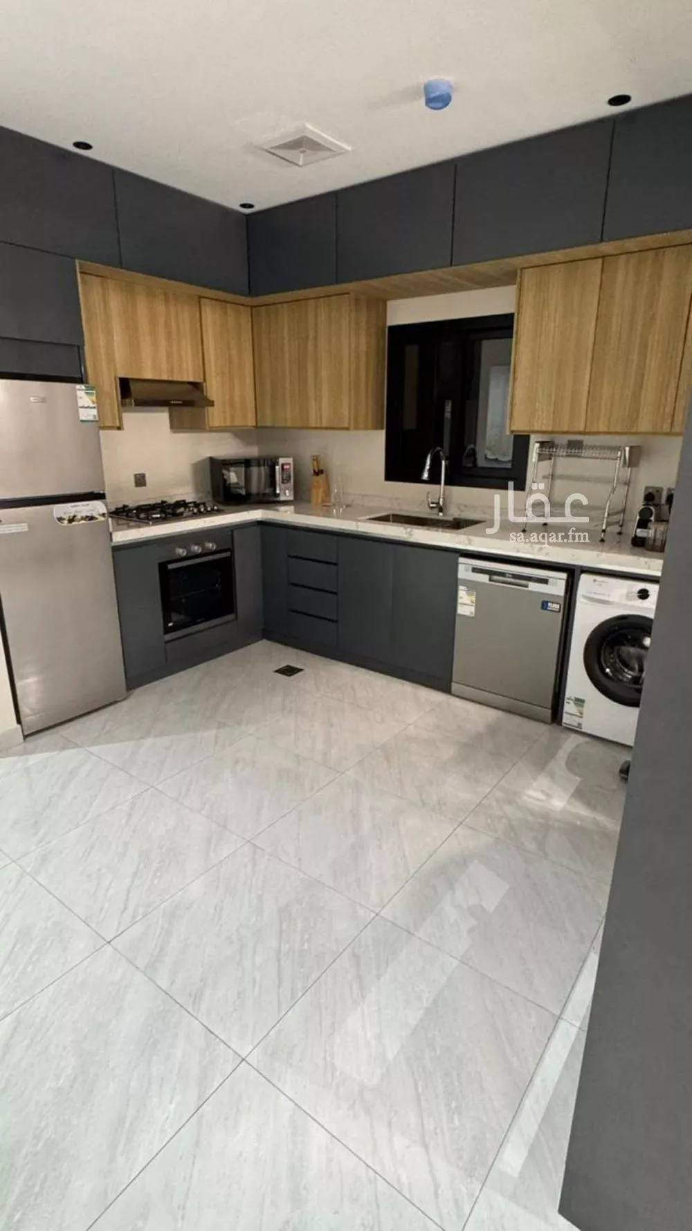 3 bedroom apartment in Al Aridh 7