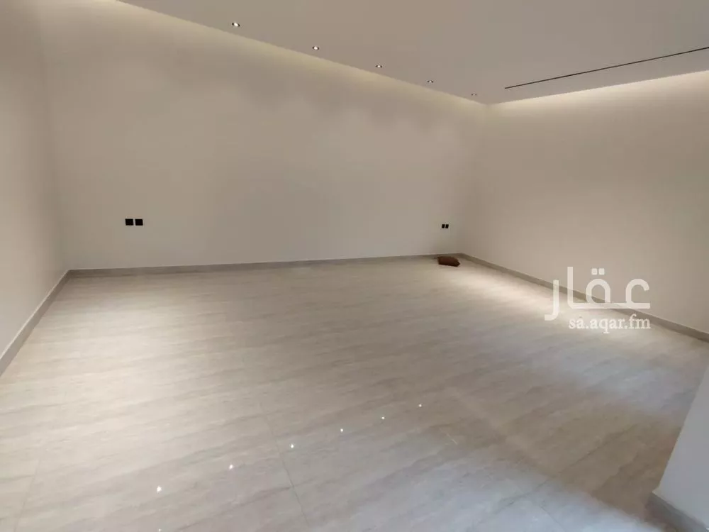 فيلا 3 غرف في الرمال 12