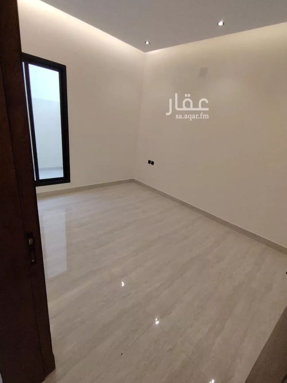 فيلا 3 غرف في الرمال 13