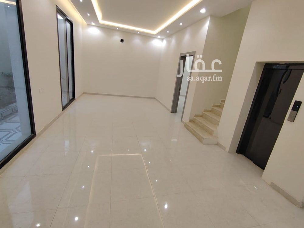 4 bedroom villa in Ash Sharq, Riyadh 6