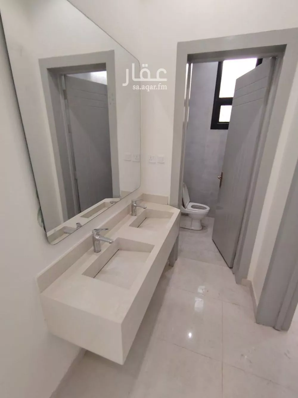 فيلا 8 غرف في الشرق 9