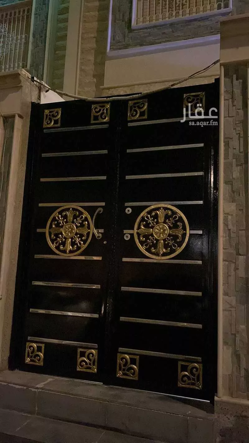 فيلا 4 غرف في النرجس 8