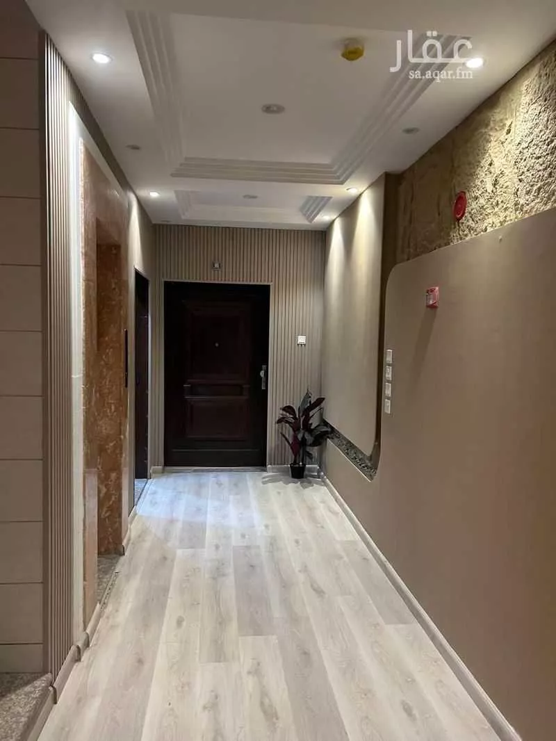 عمارة 625 م² في الحمراء و ام الجود 9