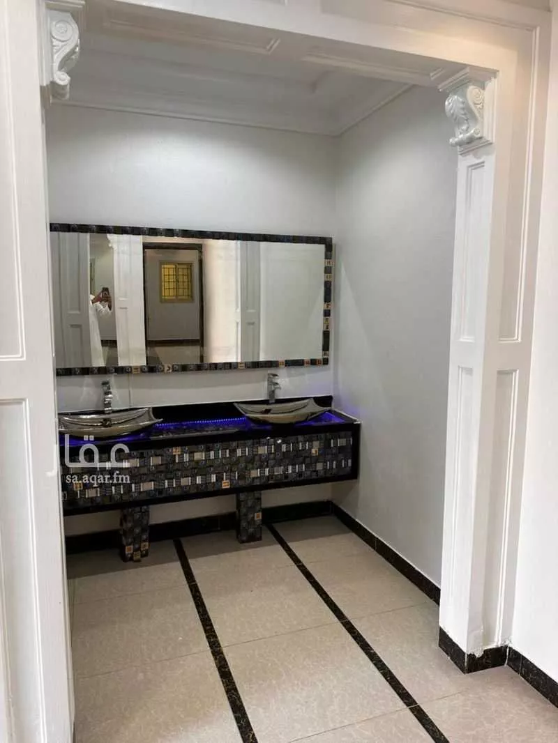 18 bedroom villa in Al Rimal 4