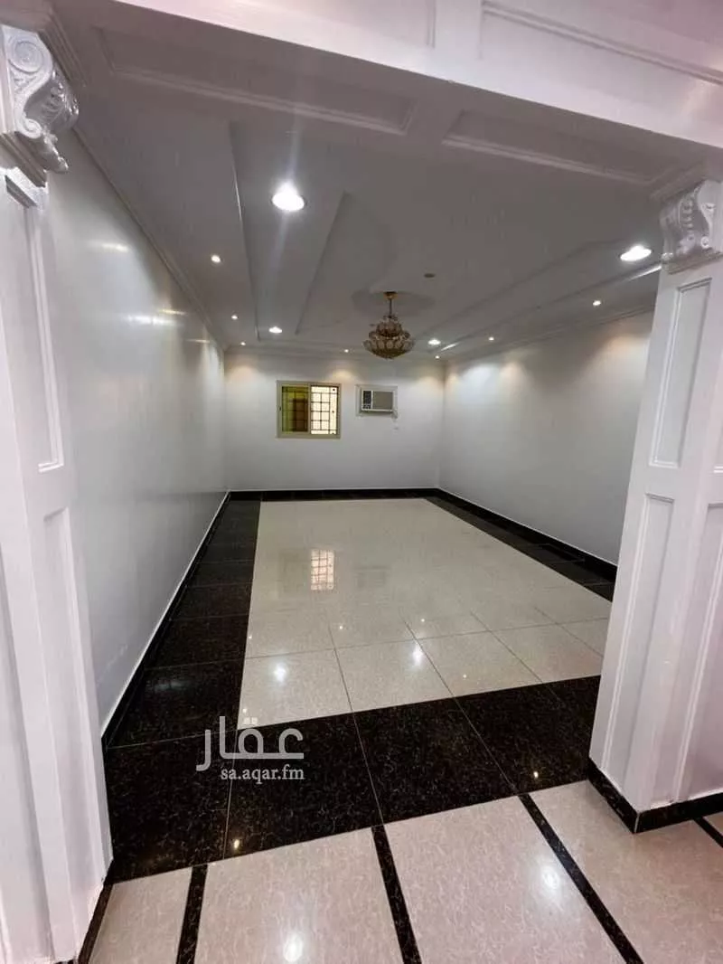 18 bedroom villa in Al Rimal 5