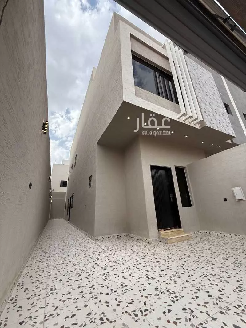5 bedroom villa in Taibah 5