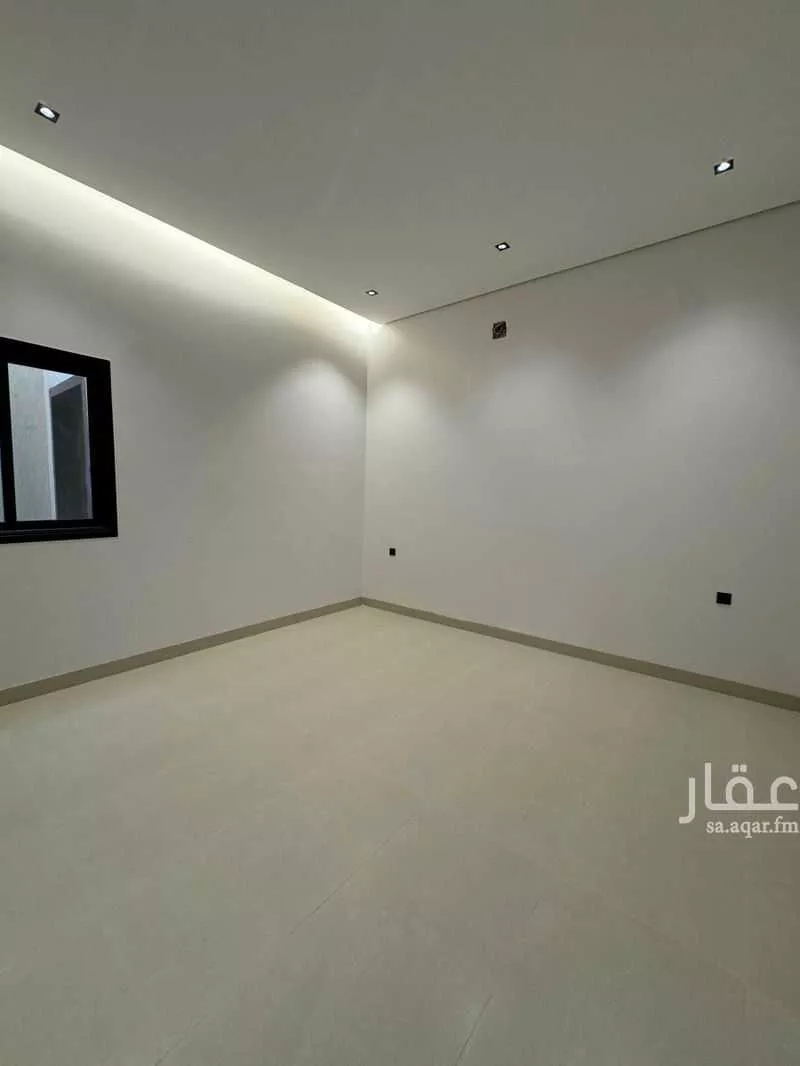 فيلا 8 غرف في الرمال 3