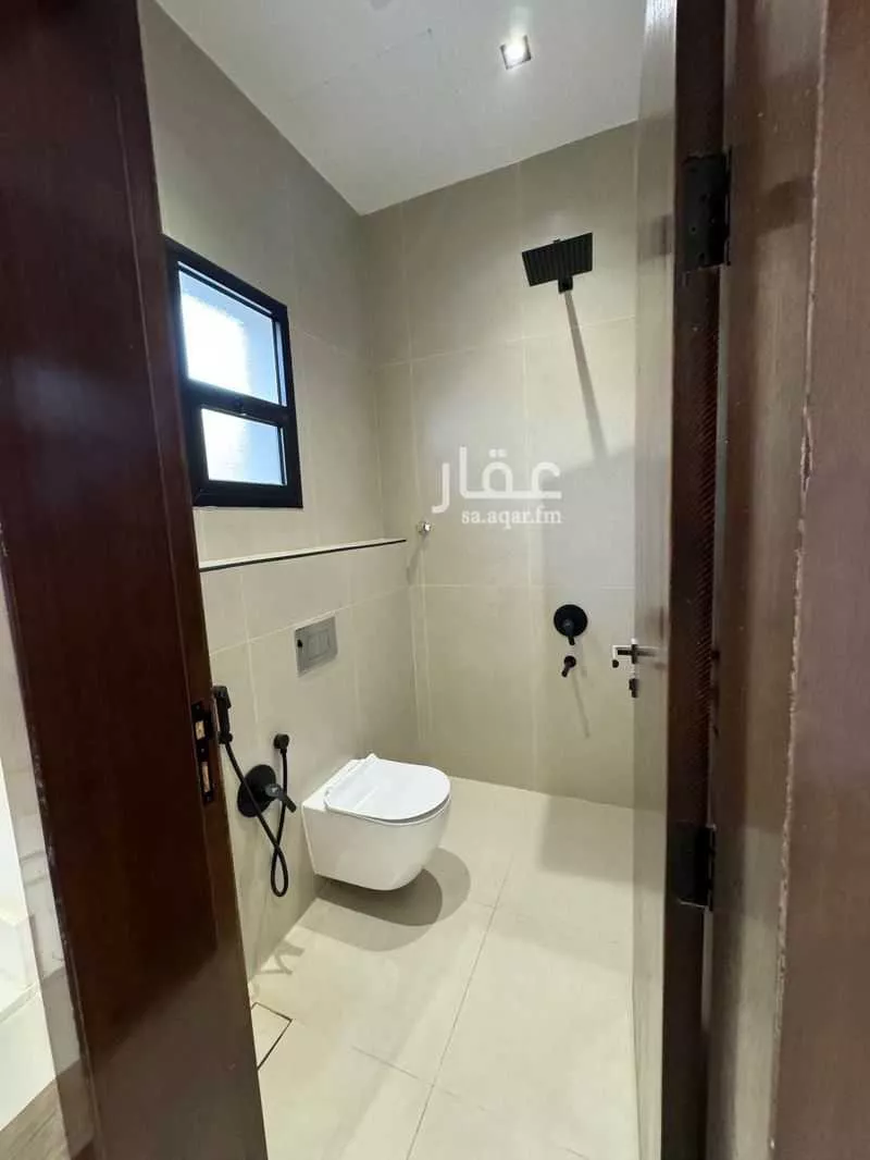 فيلا 8 غرف في الرمال 5
