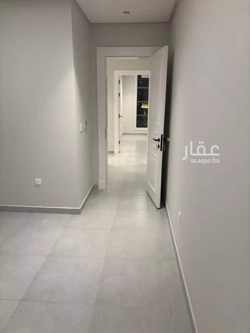 4 bedroom apartment in Hittin 3