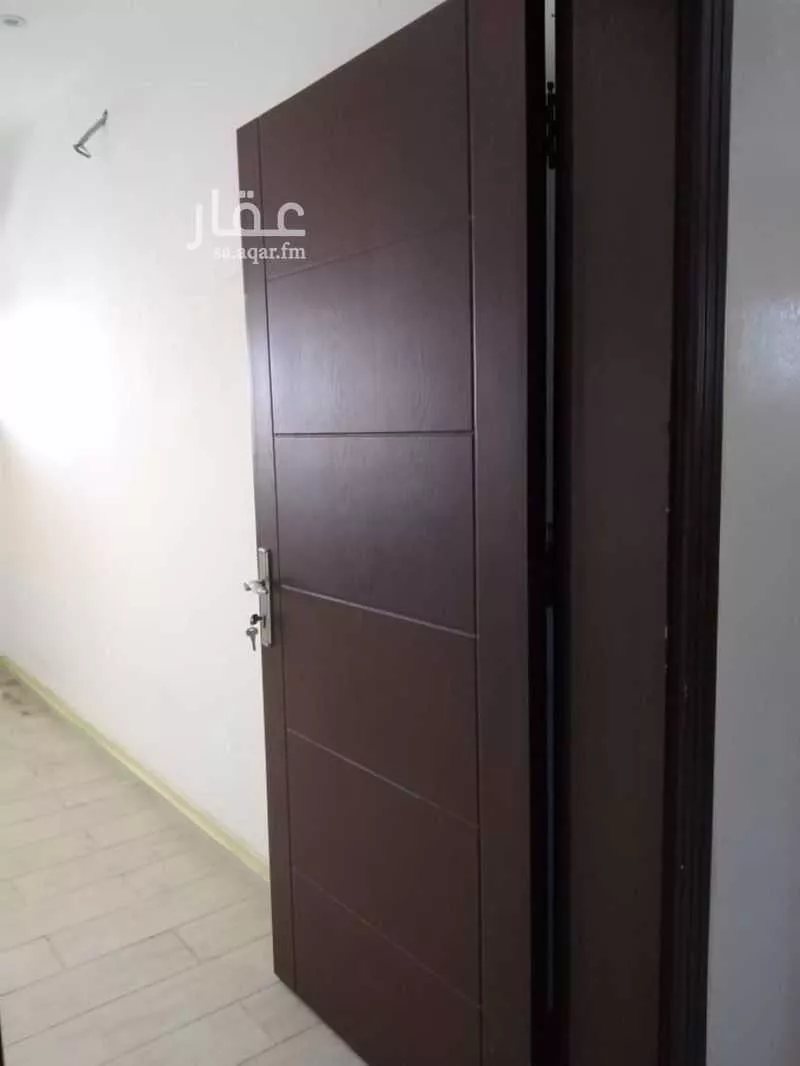 شقة 4 غرف في الياسمين 3