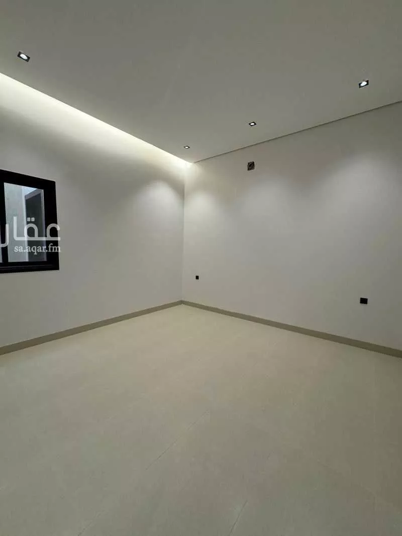 8 bedroom villa in Al Rimal 2