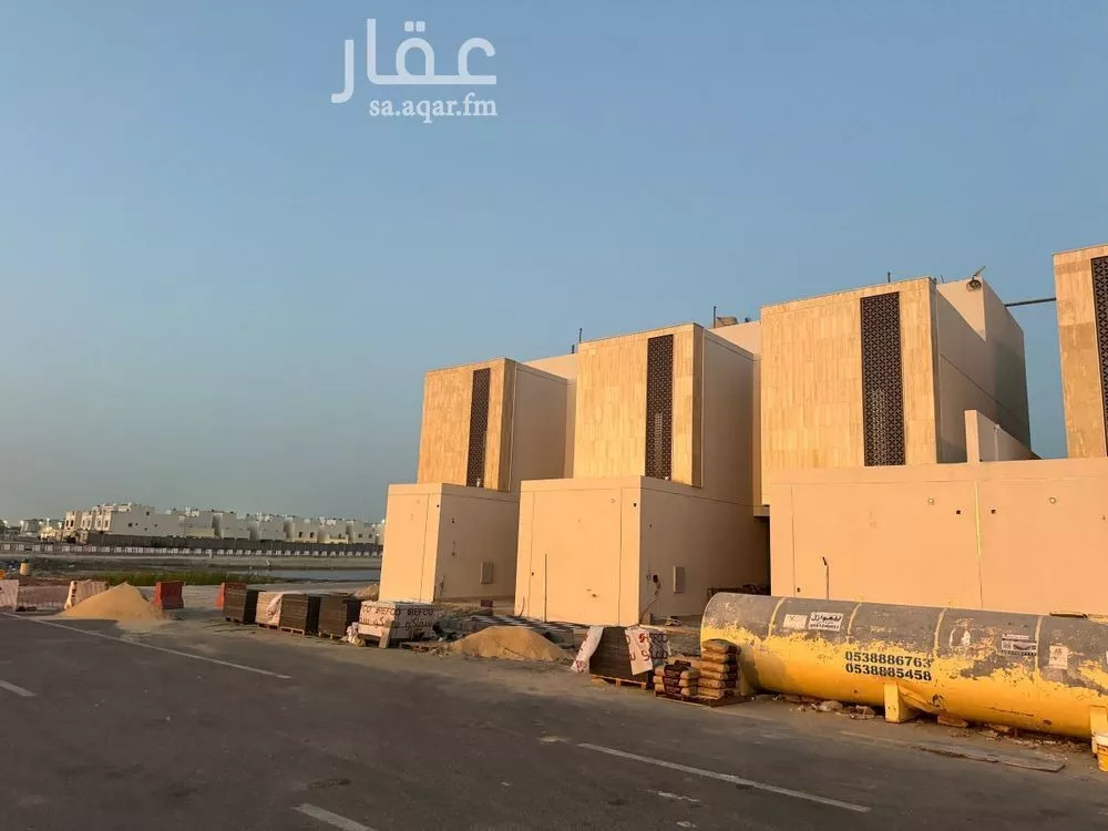 6 bedroom villa in Al Sufun, Eastern Province 13